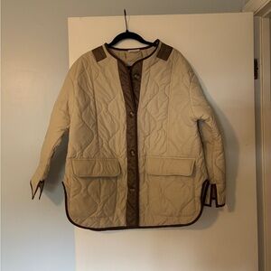 Aaron & Amber Cream Quilted Jacket, Size S/M